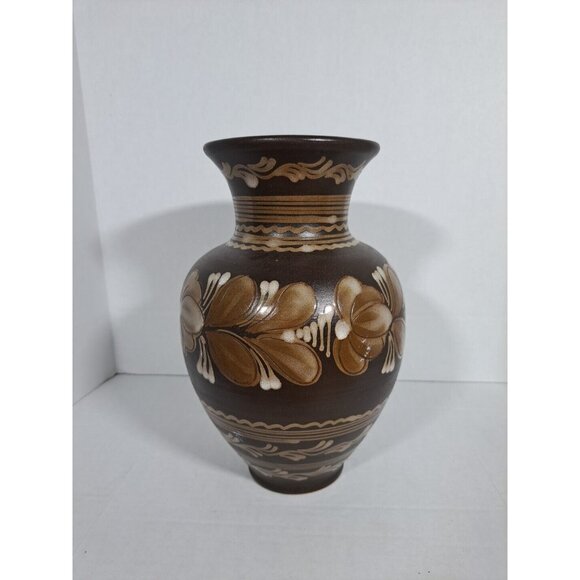 Vintage Hungarian Folk Art Ceramic Vase With Hand-Painted Floral Design - Picture 2 of 6